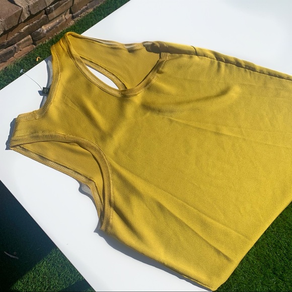 BANANA REPUBLIC MUSTARD BLOUSE - Picture 2 of 2